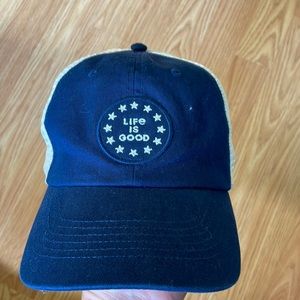 Life is Good hat